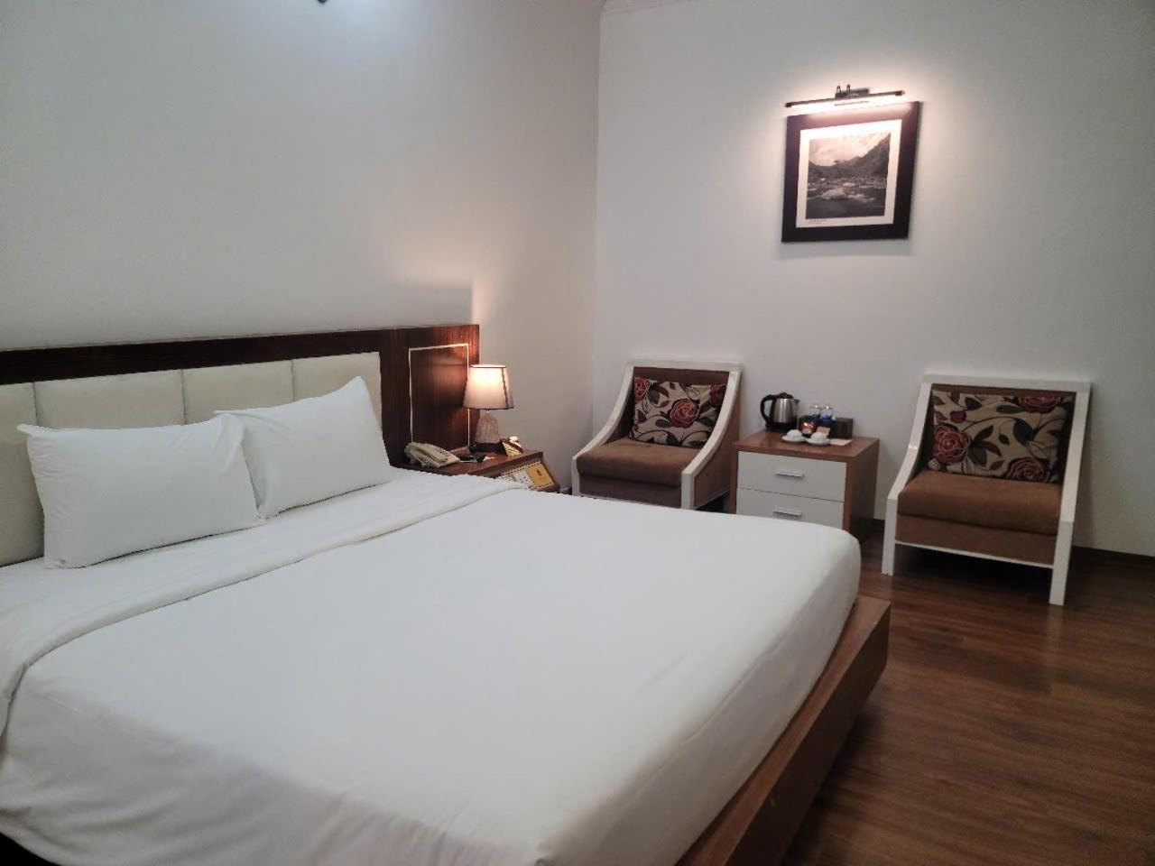 เนสตา บูทิก โฮเทล ฮานอย Hotel ภายนอก รูปภาพ